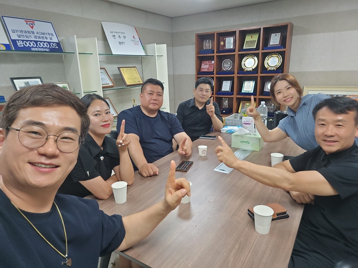진지노 김효민 대표와 파트너들